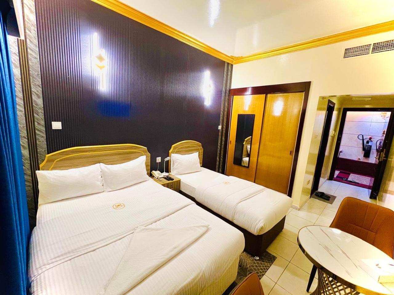 Galaxy Star Hotel ดูไบ ภายนอก รูปภาพ