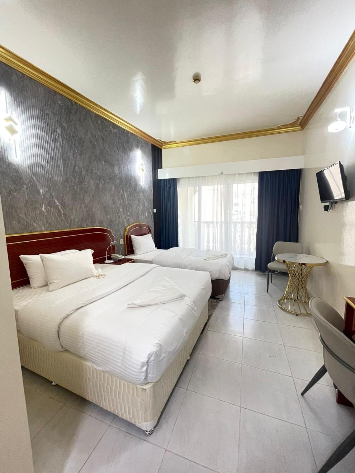 Galaxy Star Hotel ดูไบ ภายนอก รูปภาพ